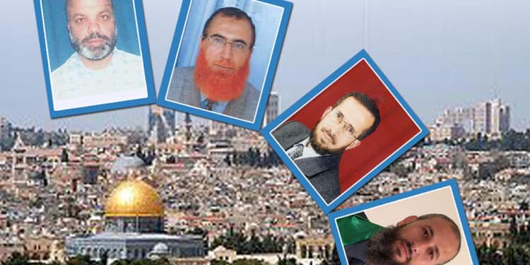 نواب الــقدس إبعـاد مستمر و إصـرار على العودة