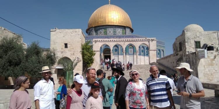 اقتحامات الاقصى