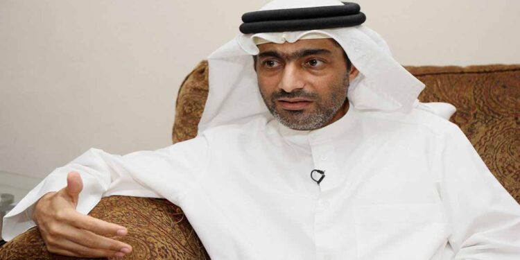 الناشط الحقوقي الإماراتي أحمد منصور