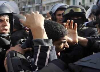 النظام المصري يكثف قمعه للمعارضين السلميين