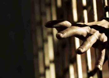 رسائل وتسجيل صوتي مسربه من سجون أبو ظبي