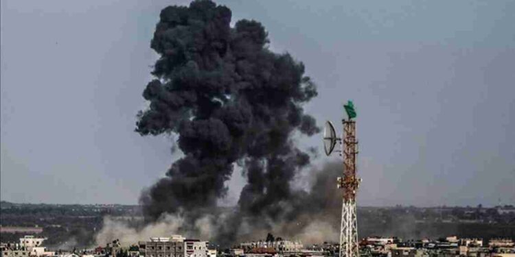 القصف الإسرائيلي على مواقع مدنية في قطاع غزة جريمة حرب