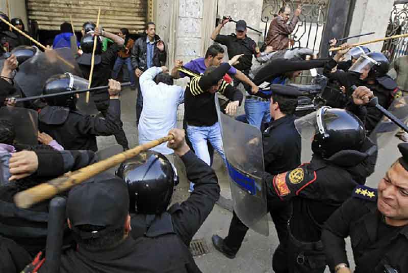 "جمهورية الخوف العسكرية" بمصر - المعتقلات