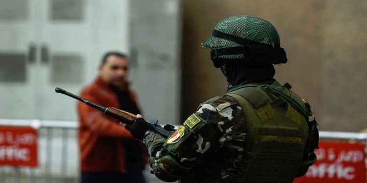 60 ألف معتقل في "جمهورية الخوف العسكرية" بمصر