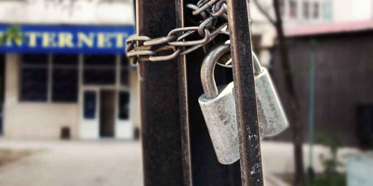 الاردن تفرض قيود على الانترنت