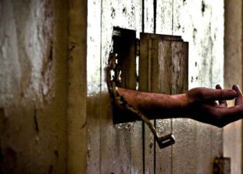 سلطات سجن وادي النطرون تواصل انتهاكاتها بحق معتقلي الرأي