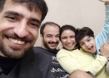 الصحفيين سلافة مجدي وزوجها