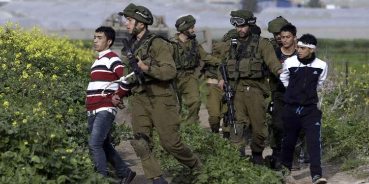 انتهاكات اسرائيل بحق الأطفال الفلسطينيين