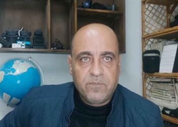 الأمن الفلسطيني يستدعي الناشط نزار بنات