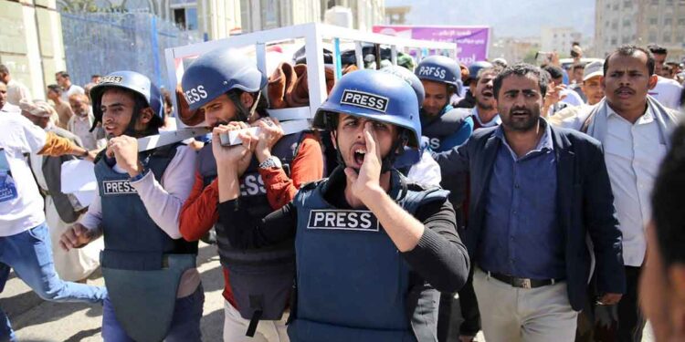 Yemen: 36 violations of press freedoms over the past 6 months