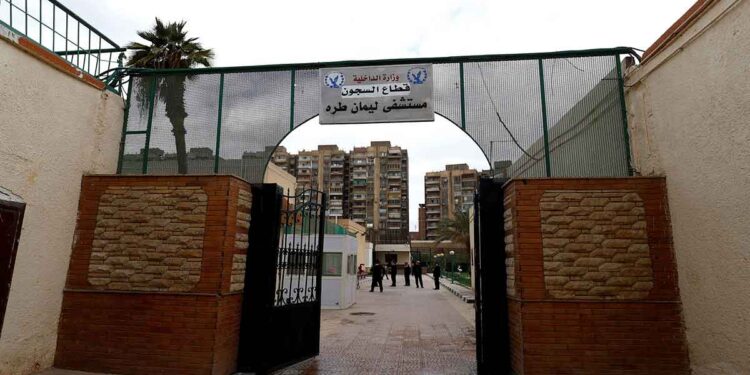 الإهمال الطبي في السجون المصرية
