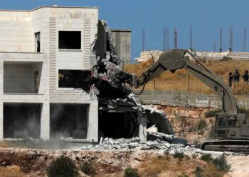 الاحتلال الإسرائيلي يهدم 421 مبنى فلسطينياً.. والأمم المتحدة تدعوه للتوقف