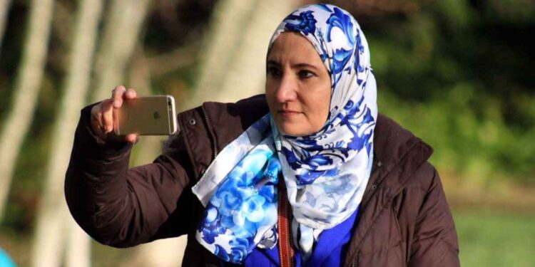 معتقلو رأي في السجون المصرية يضربون عن الطعام