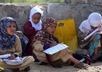 ثلاثة ملايين طفل يمني باتوا غير قادرين على الالتحاق بالتعليم