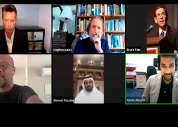 أنقذوا حياة أحمد منصور من جحيم سجون الإمارات