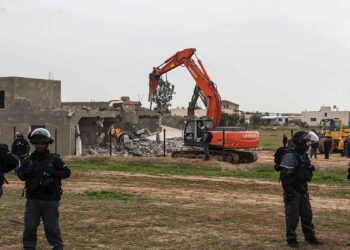 هدم قرية العراقيب