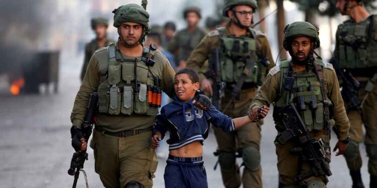 IOF Arrest 5 Palestinian Children in Jerusalem