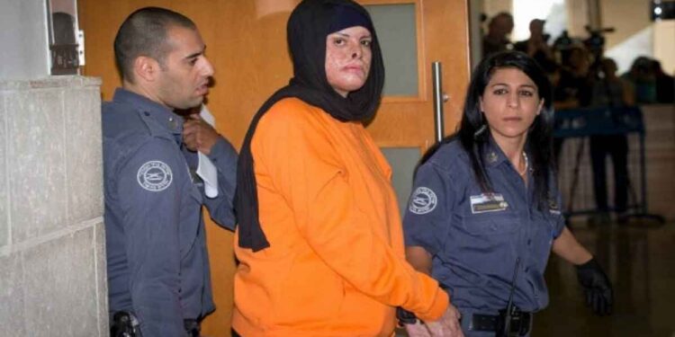 Israa al-Jaabis, 37 years-old