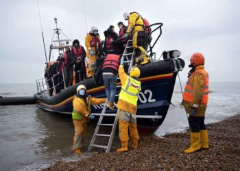 AOHR UK Holds France and UK Responsible for the English Channel Tragedy