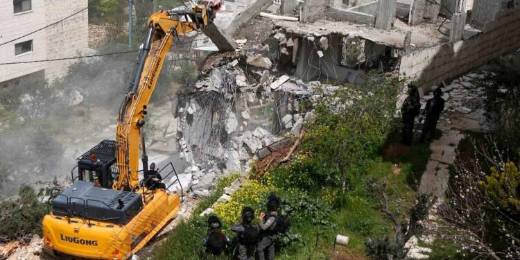 Jerusalem: Israeli decision to demolish 84 properties in Silwan, home to 600 Palestinians