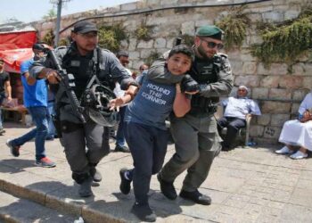 صورة من الارشيف