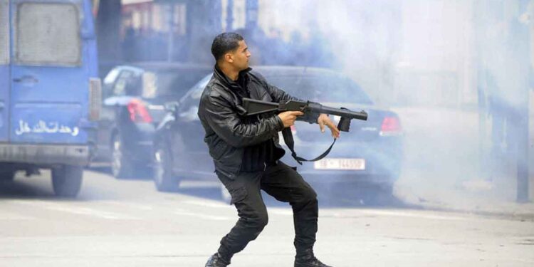 Tunisian Security Forces Suppress a Peaceful Protest with Tear Gas