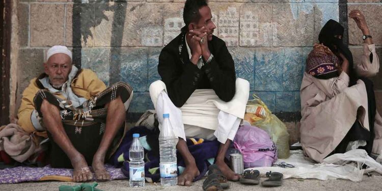 UN: Nearly 900 Yemeni Families Displaced from Hodeidah Province since Friday