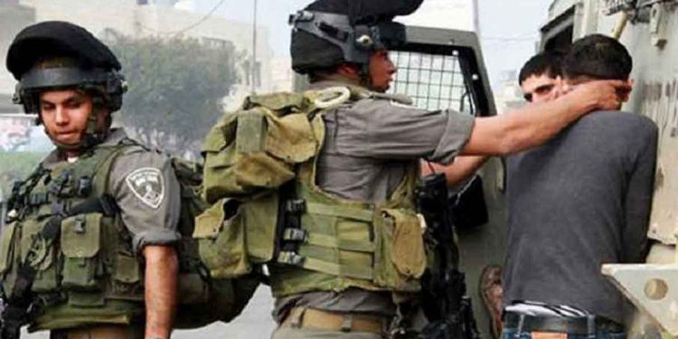 IOF Arrests 26 Palestinians from Jerusalem