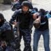 الأجهزة الأمنية الفلسطينية تواصل انتهاكاتها بحق الطلبة والنشطاء