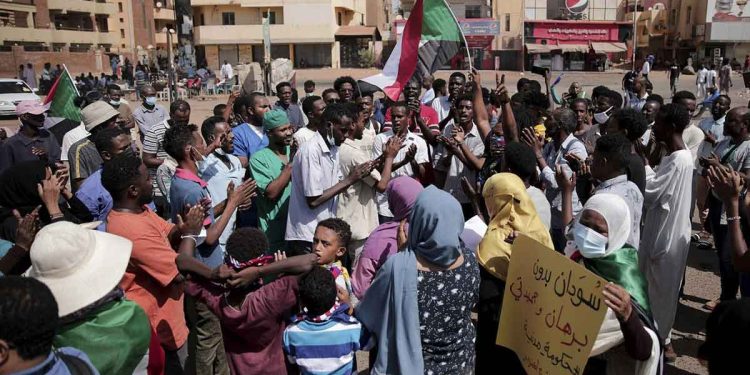 صورة من الارشيف