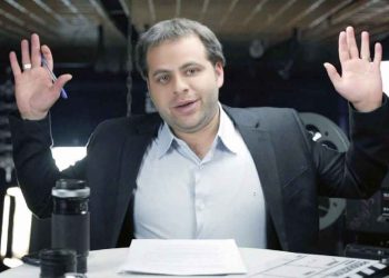 حكم بالسجن ودفع غرامة مالية بحق صحفي انتقد السلطة الفلسطينية