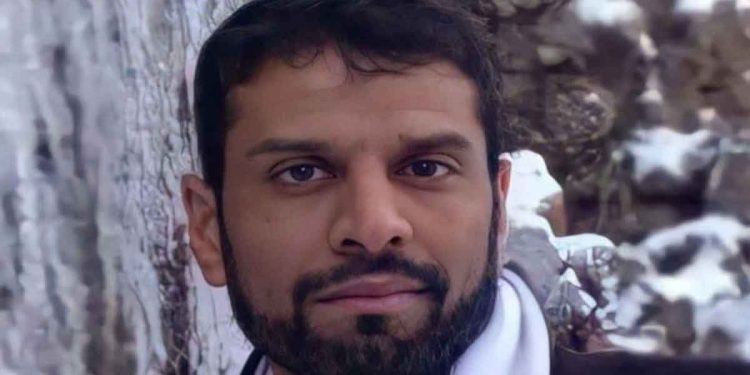 المعارض البحريني أحمد علي
