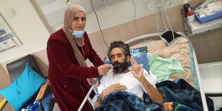 الأسير الفلسطيني “هشام أبو هواش“