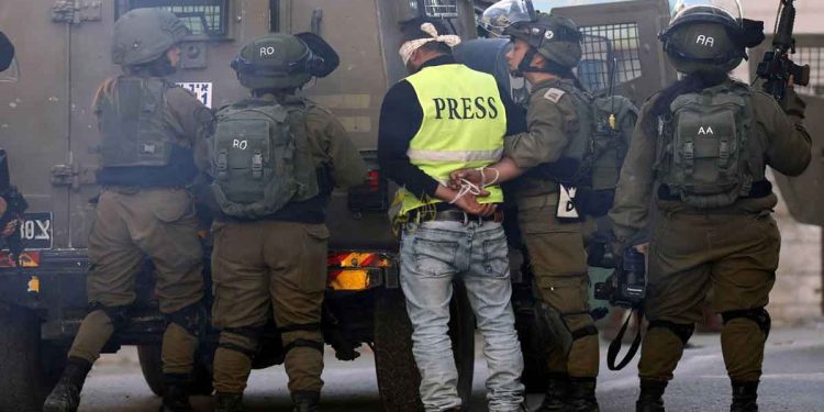 17 Palestinian Journalists Remain in Arbitrary Detention Inside Israeli Prisons