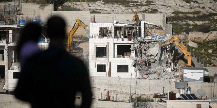 Forty Palestinians Became Homeless after Demolition of 4 Houses by Israeli Occupation