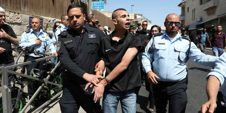 40 Palestinians detained through Israeli occupation’s mass arrest campaign