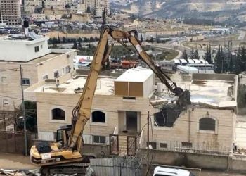 IOF Destroys Two Homes Belonging to Palestinian Prisoners in West Bank
