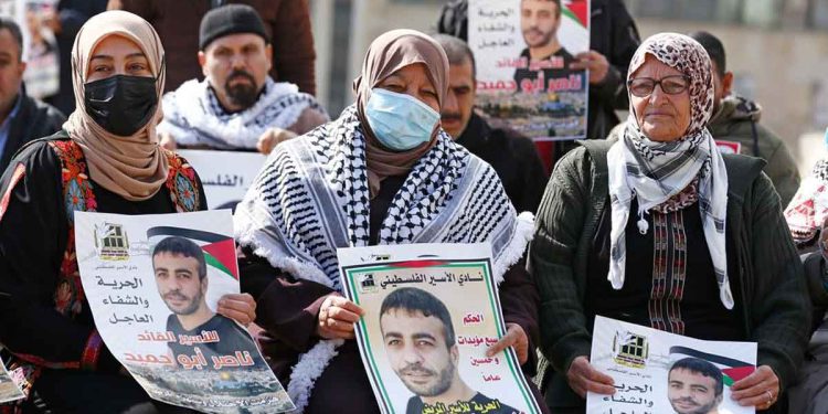 Health Condition of Palestinian Prisoner Nasser Abu Hamid Further Deteriorates