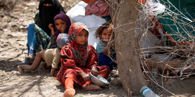 UNICEF: Two-Thirds of Refugees in Yemen Have No Source of Income