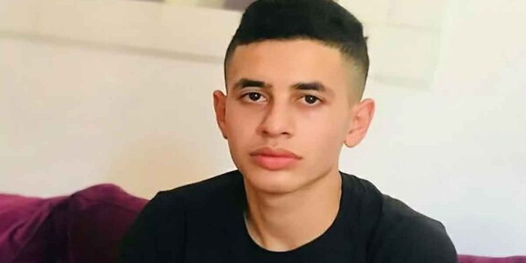 الشاب الفلسطيني "أحمد مساد"