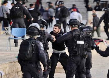 17 Palestinians Injured During Israeli Police Storming of Al-Aqsa Mosque