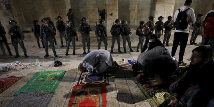 Religious War at al-Aqsa