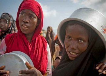 6 million Somalis are at risk of sliding into famine