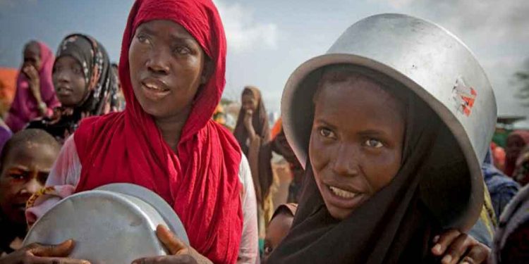 6 million Somalis are at risk of sliding into famine
