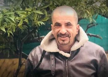 العامل نبيل أحمد غانم (53 عاما)