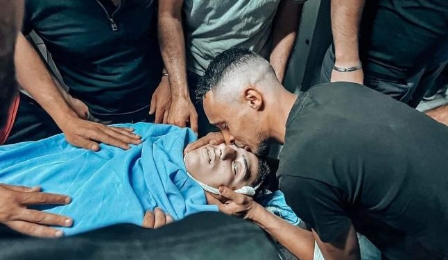 الاحتلال الإسرائيلي يواصل جرائمه ويقتل الفتى الفلسطيني “عودة محمد”