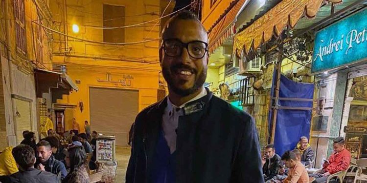 الناشط إسلام النوبي