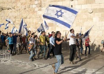 صورة من الارشيف