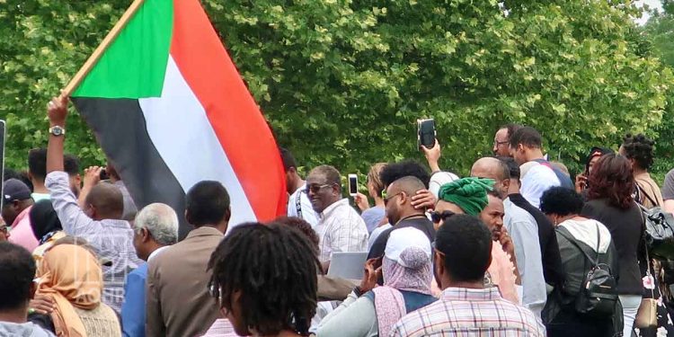 Sudanese Security Forces Shoot Dead Protester in Fresh Anti-Coup Rallies