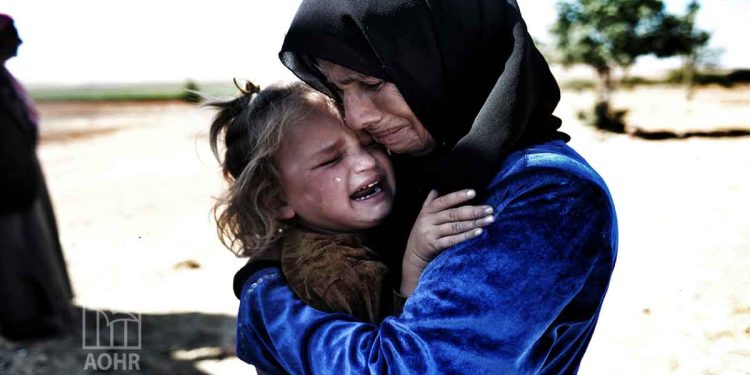 مقتل 6 مدنيين وإصابة 75 في قصف "مخيم مرام" بإدلب